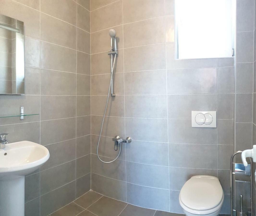 Lanika Apartments Ulcinj Esterno foto